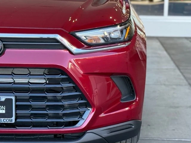 2026 Toyota Highlander - Image 5 of 12
