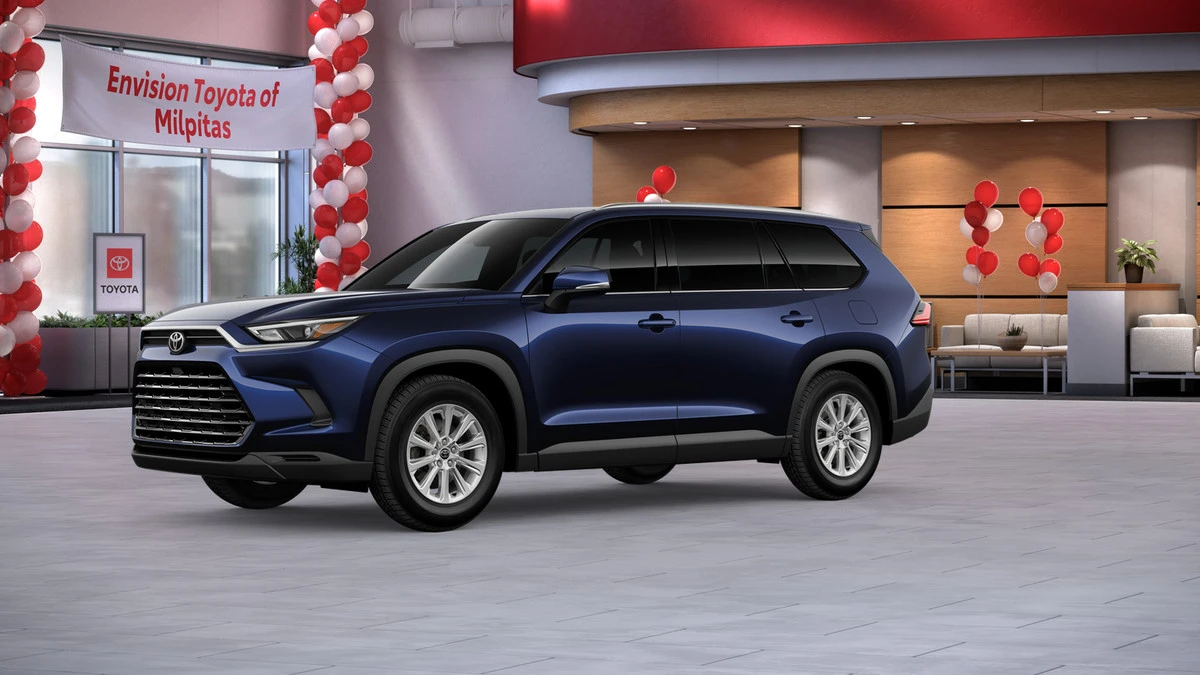2026 Toyota Highlander - Image 10 of 10