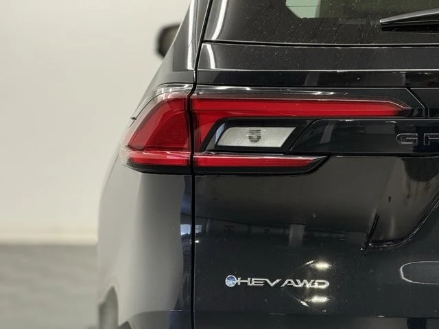 2026 Toyota Highlander - Image 9 of 12