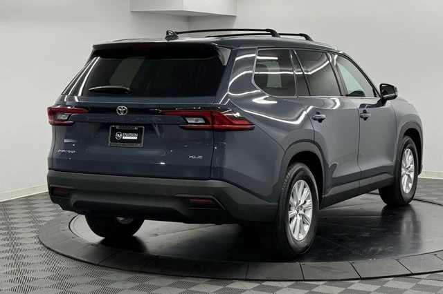 2026 Toyota Highlander - Image 6 of 12