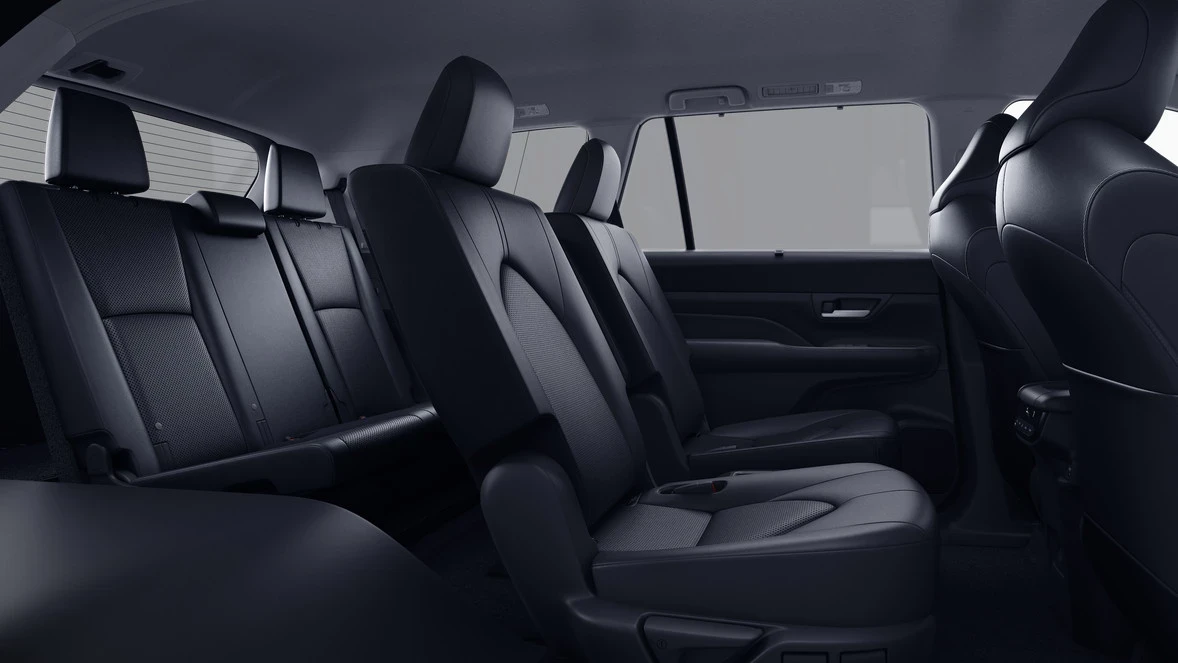2026 Toyota Highlander - Image 7 of 8