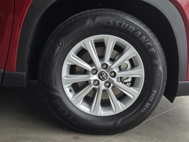 2026 Toyota Highlander - Image 4 of 12