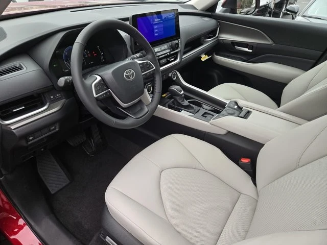 2026 Toyota Highlander - Image 7 of 12