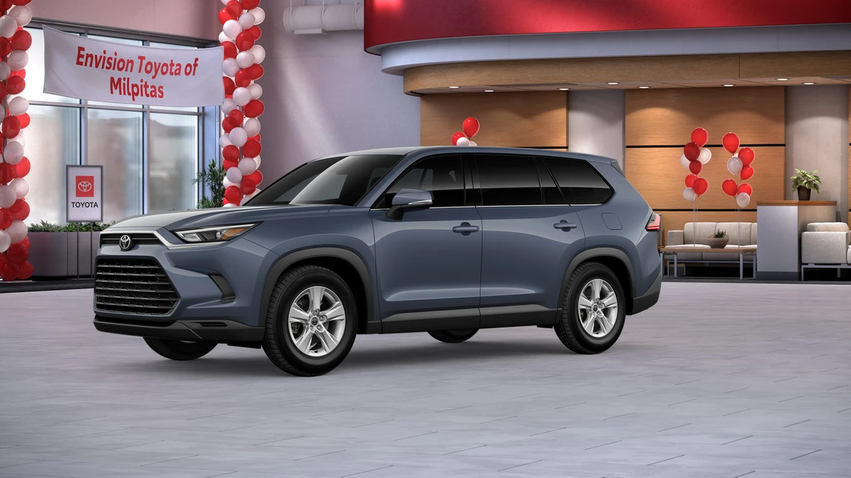2026 Toyota Highlander - Image 10 of 10