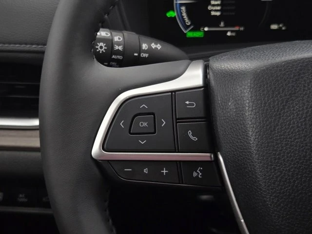 2026 Toyota Highlander - Image 23 of 28
