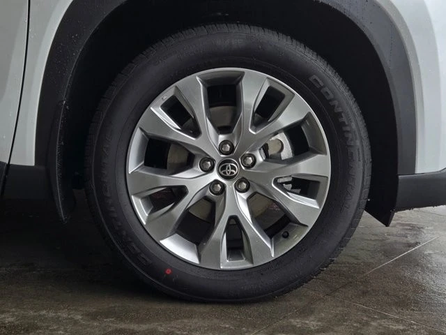 2026 Toyota Highlander - Image 5 of 28
