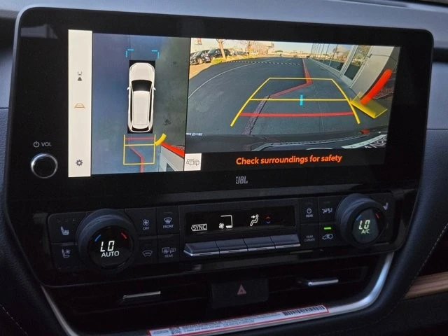 2026 Toyota Highlander - Image 15 of 21