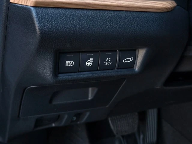 2026 Toyota Highlander - Image 17 of 21