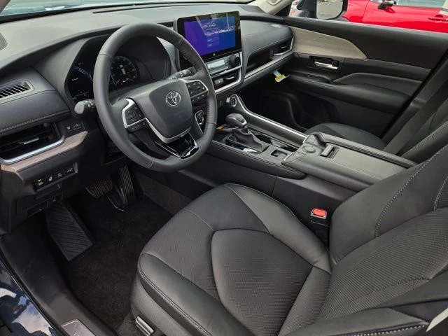 2026 Toyota Highlander - Image 8 of 28