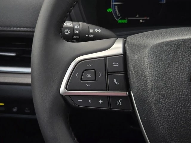 2026 Toyota Highlander - Image 23 of 28