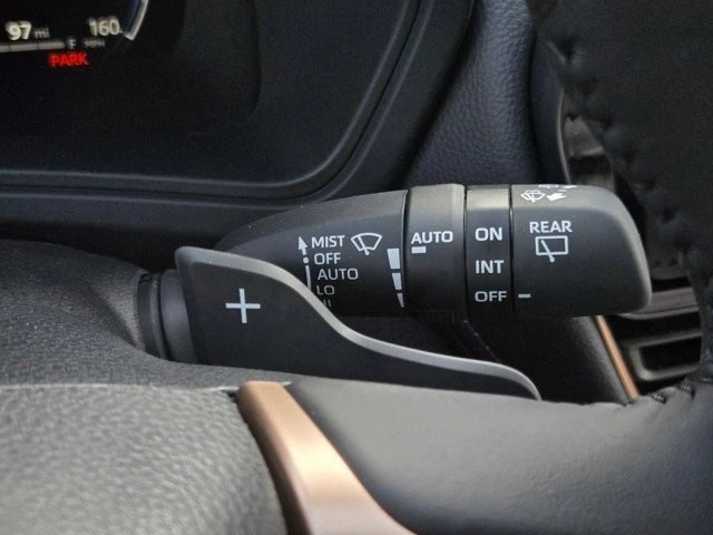 2026 Toyota Highlander - Image 25 of 31