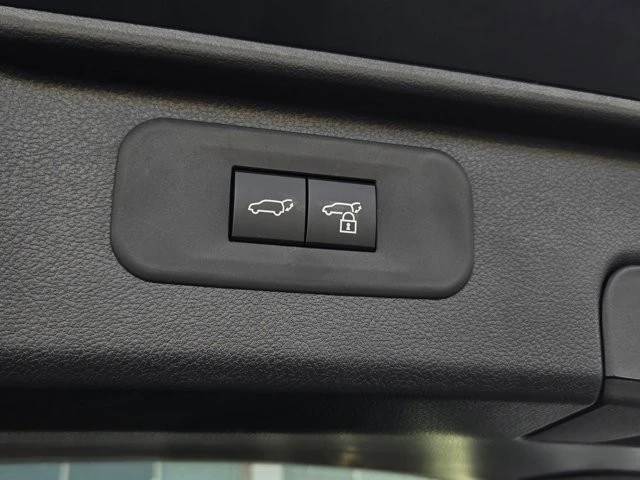 2026 Toyota Highlander - Image 30 of 31