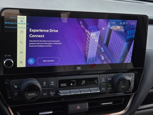 2026 Toyota Highlander - Image 16 of 31
