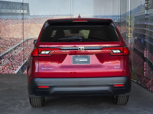 2026 Toyota Highlander - Image 7 of 26