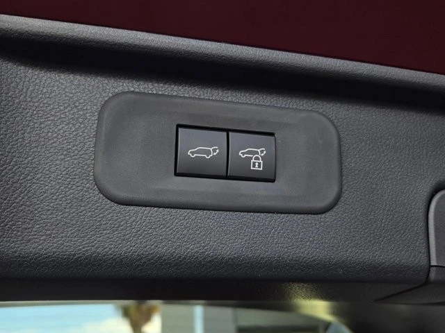 2026 Toyota Highlander - Image 25 of 26