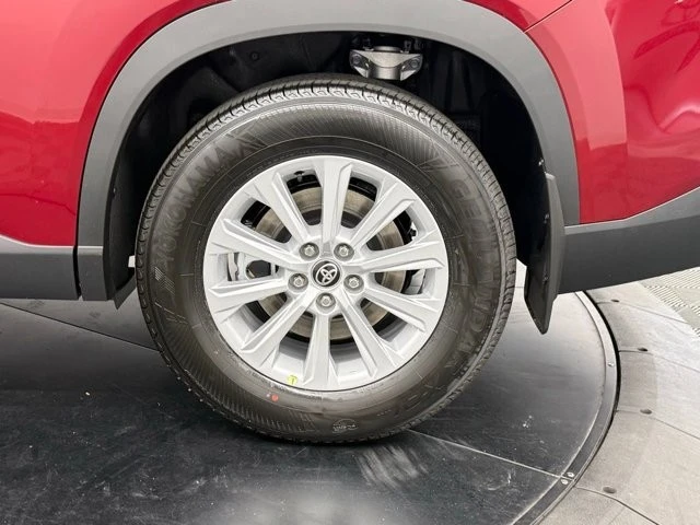 2026 Toyota Highlander - Image 12 of 12