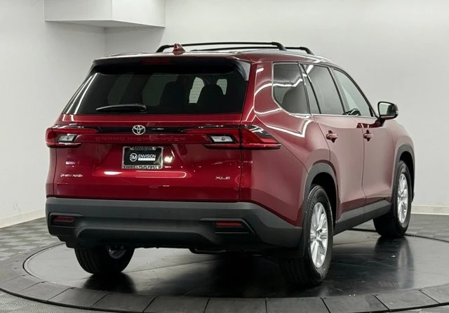 2026 Toyota Highlander - Image 6 of 12