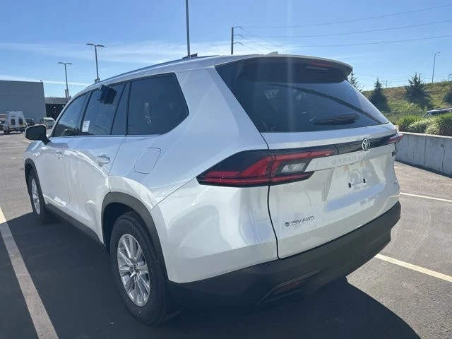 2026 Toyota Highlander - Image 3 of 14