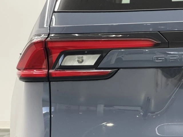 2026 Toyota Highlander - Image 11 of 12