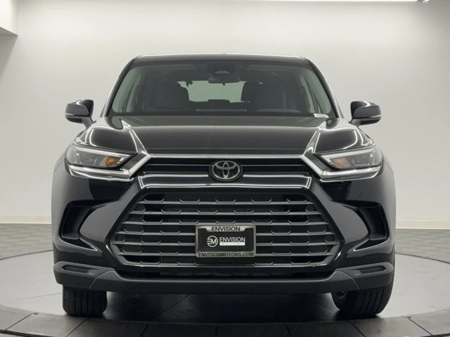 2026 Toyota Highlander - Image 3 of 12