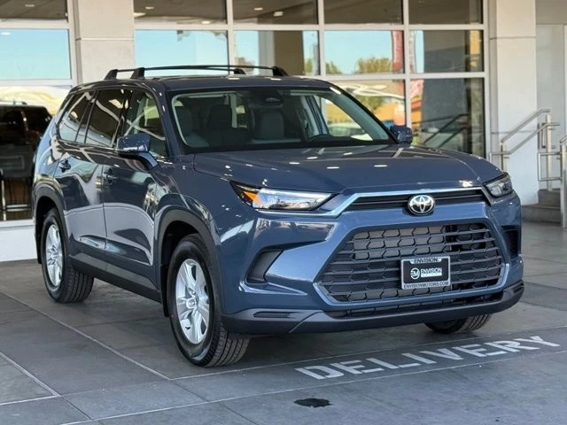 2026 Toyota Highlander - Image 6 of 12