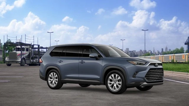 2026 Toyota Highlander - Image 14 of 20