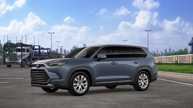 2026 Toyota Highlander - Image 2 of 20