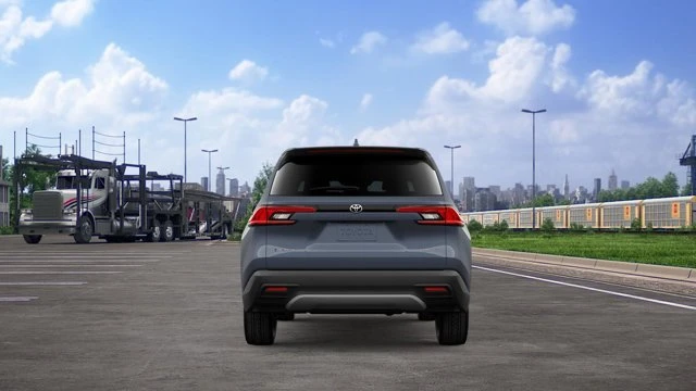 2026 Toyota Highlander - Image 8 of 20