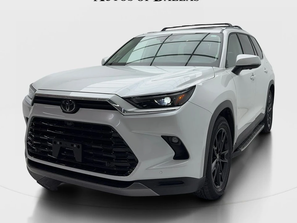 2026 Toyota Highlander - Image 5 of 31
