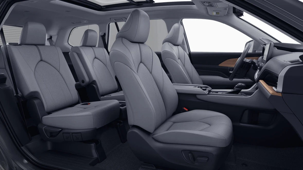 2026 Toyota Highlander - Image 6 of 8