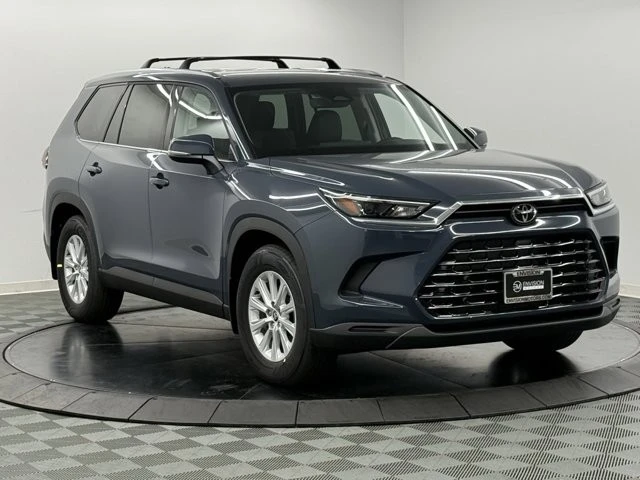 2026 Toyota Highlander - Image 5 of 12