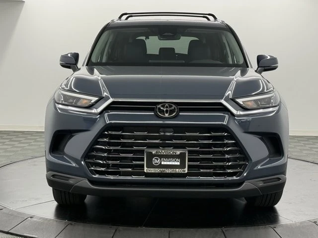 2026 Toyota Highlander - Image 3 of 12