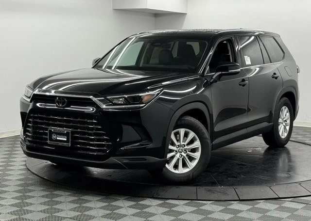 2026 Toyota Highlander - Image 2 of 12