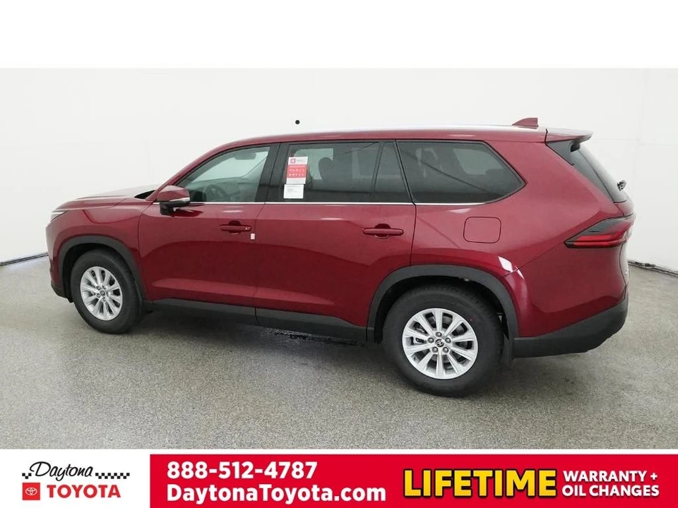 2026 Toyota Highlander - Image 4 of 12