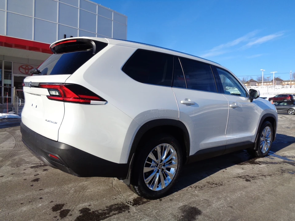2026 Toyota Highlander - Image 4 of 21
