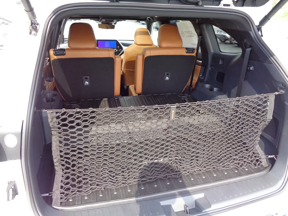 2026 Toyota Highlander - Image 19 of 21