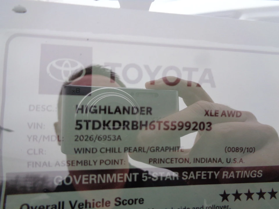 2026 Toyota Highlander - Image 21 of 21