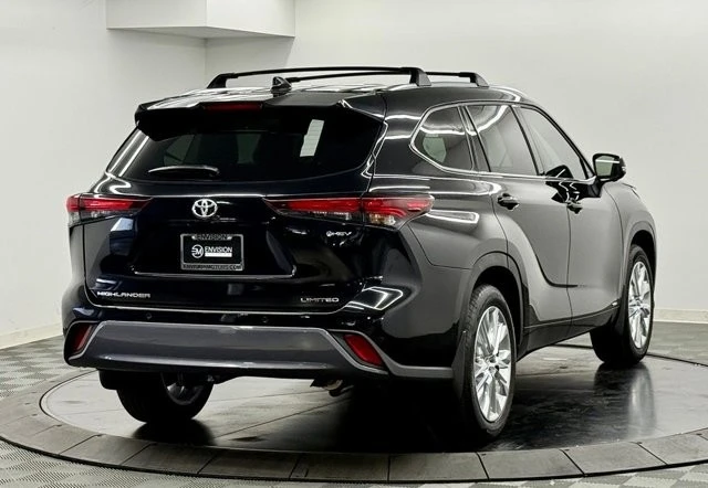 2026 Toyota Highlander - Image 8 of 21
