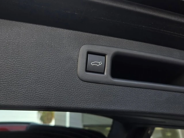 2026 Toyota Highlander - Image 28 of 29