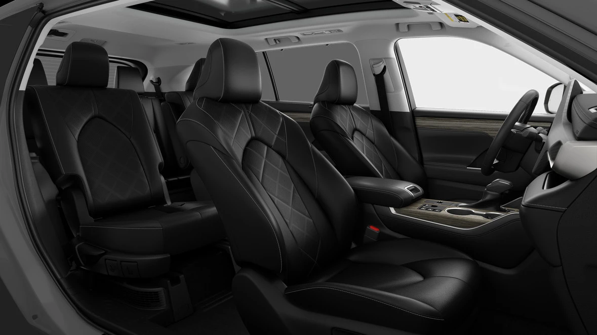 2026 Toyota Highlander - Image 6 of 8