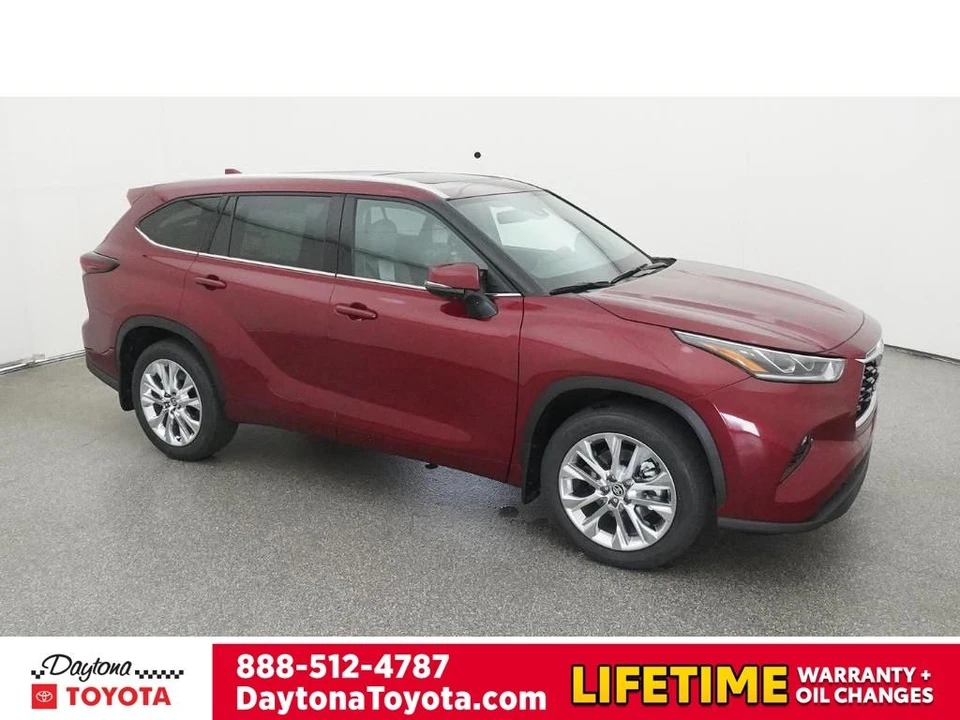 2026 Toyota Highlander - Image 12 of 12