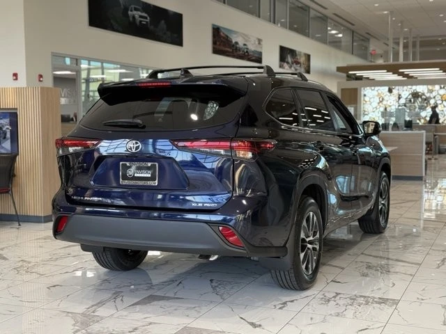 2026 Toyota Highlander - Image 6 of 12