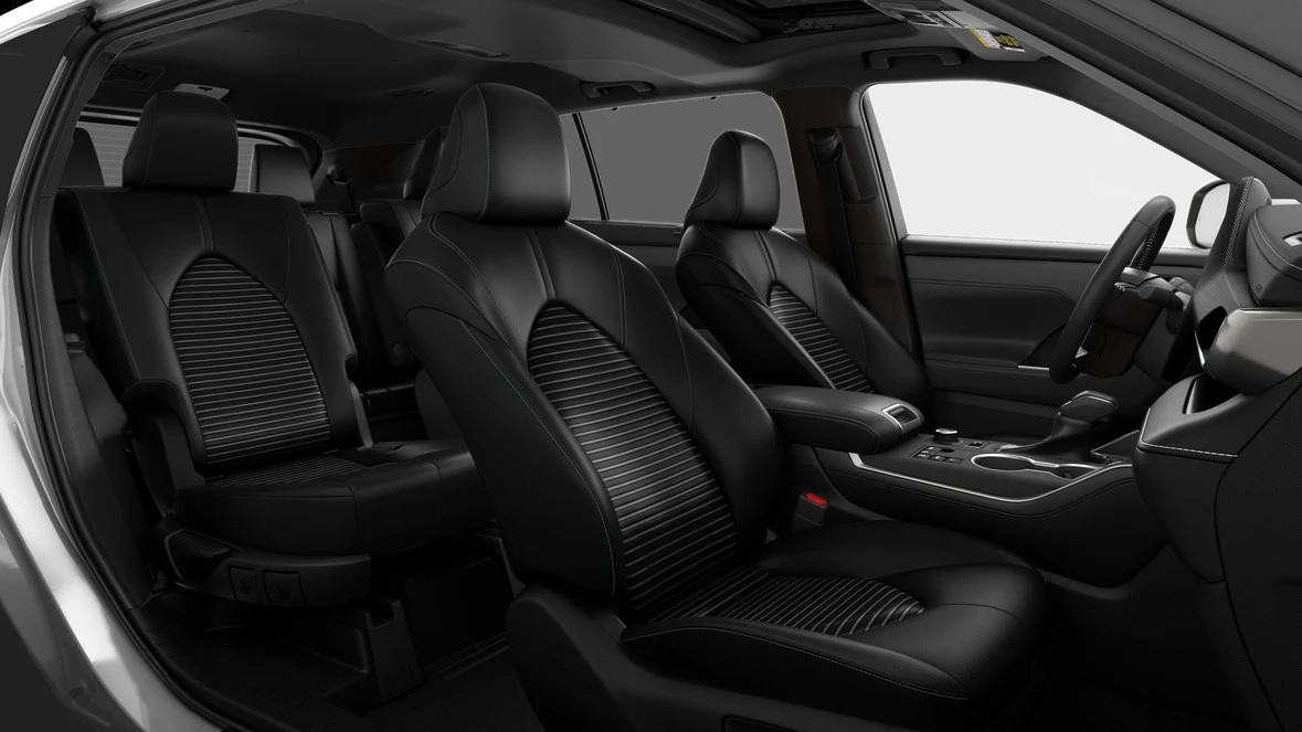 2026 Toyota Highlander - Image 6 of 8