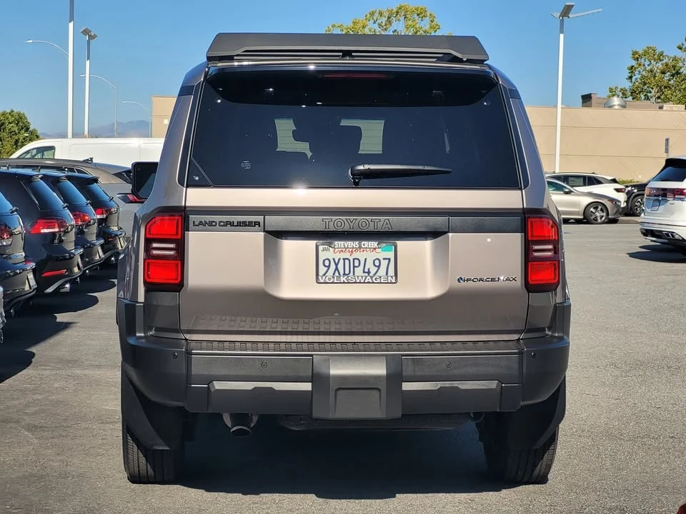 2026 Toyota J250 Land Cruiser Prado - Image 3 of 5