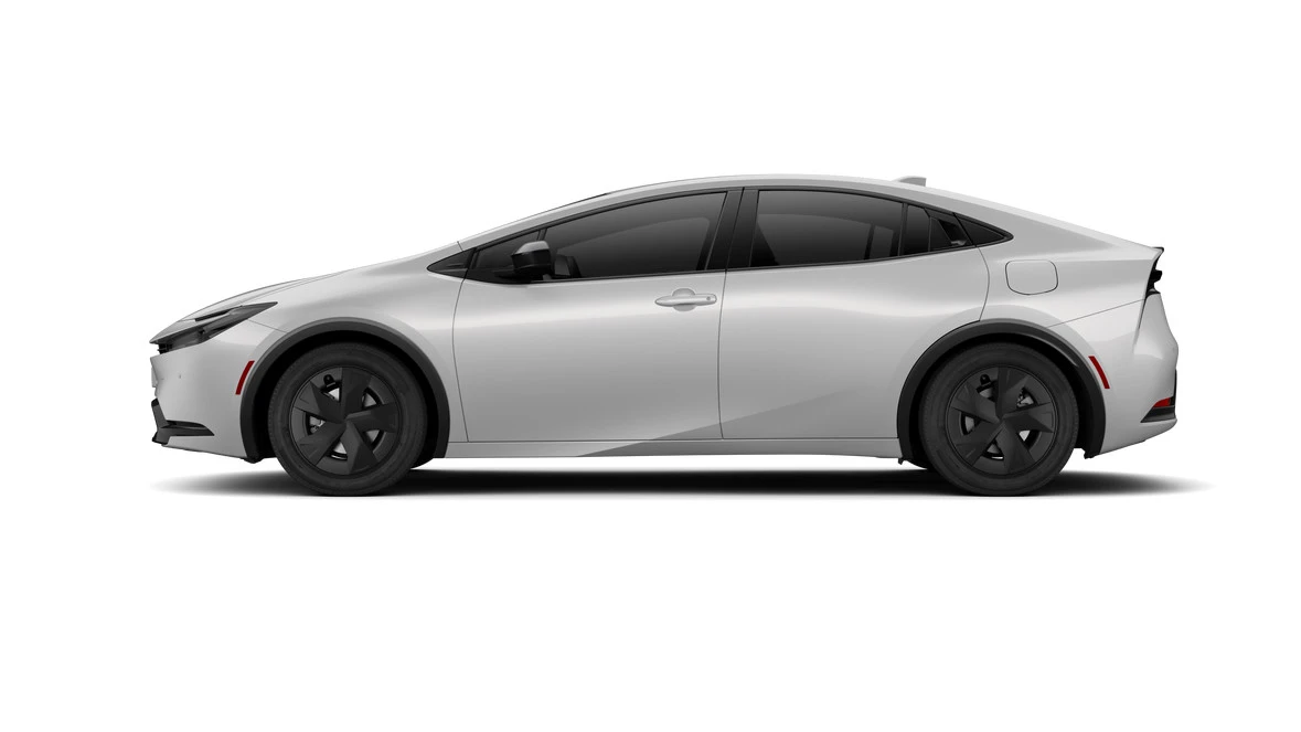 2026 Toyota Prius 5th Gen - Image 3 of 8