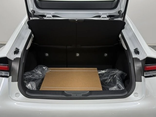 2026 Toyota Prius 5th Gen - Image 11 of 12