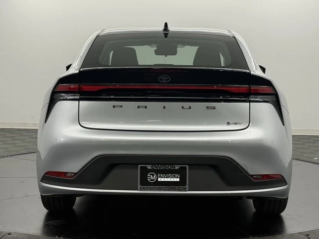 2026 Toyota Prius 5th Gen - Image 8 of 12