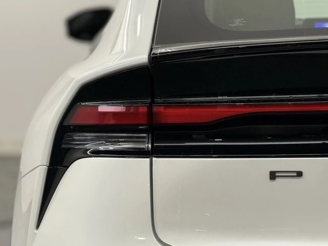 2026 Toyota Prius 5th Gen - Image 9 of 12
