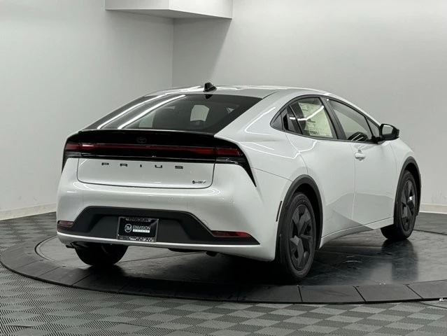 2026 Toyota Prius 5th Gen - Image 6 of 12