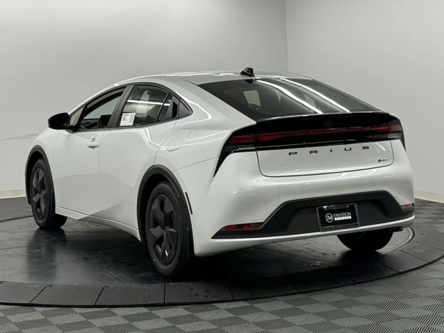 2026 Toyota Prius 5th Gen - Image 10 of 12